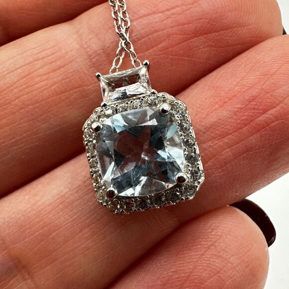 Marked DHJ 925, blue topaz, and CZ accented sterling silver necklace! - Picture 4 of 10